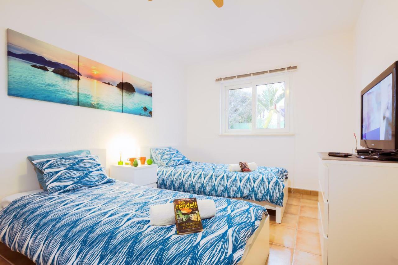 Villa Hibiscus Centrum Corralejo Beach Private Pool Family Екстер'єр фото